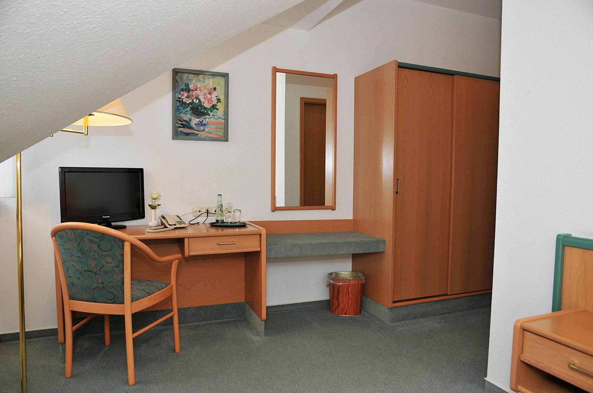 Hotel Friesen Werdau Quarto foto